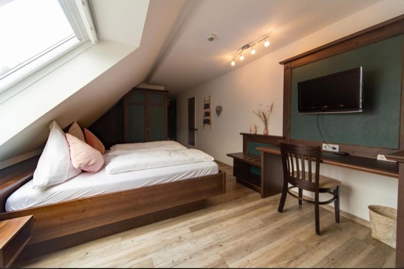 Hotel Restaurant Auerhahn Bad Wildbad Eksteriør billede