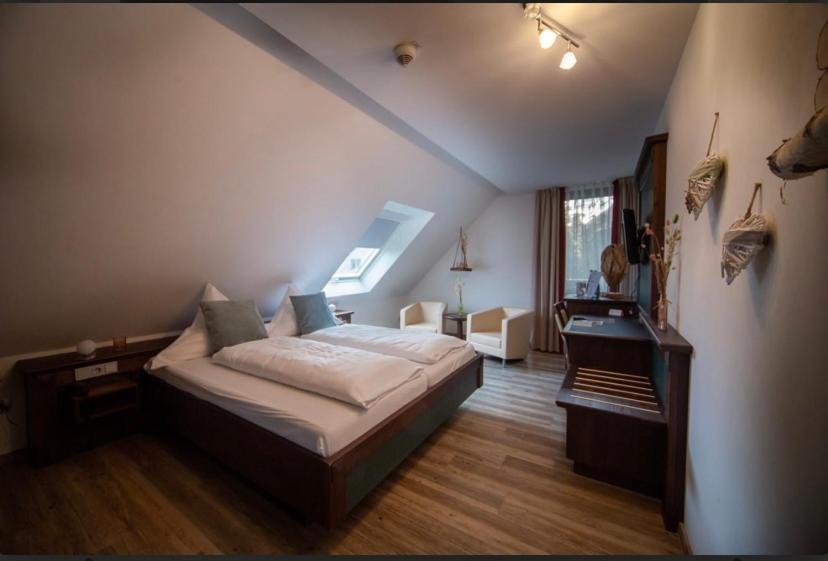 Hotel Restaurant Auerhahn Bad Wildbad Eksteriør billede